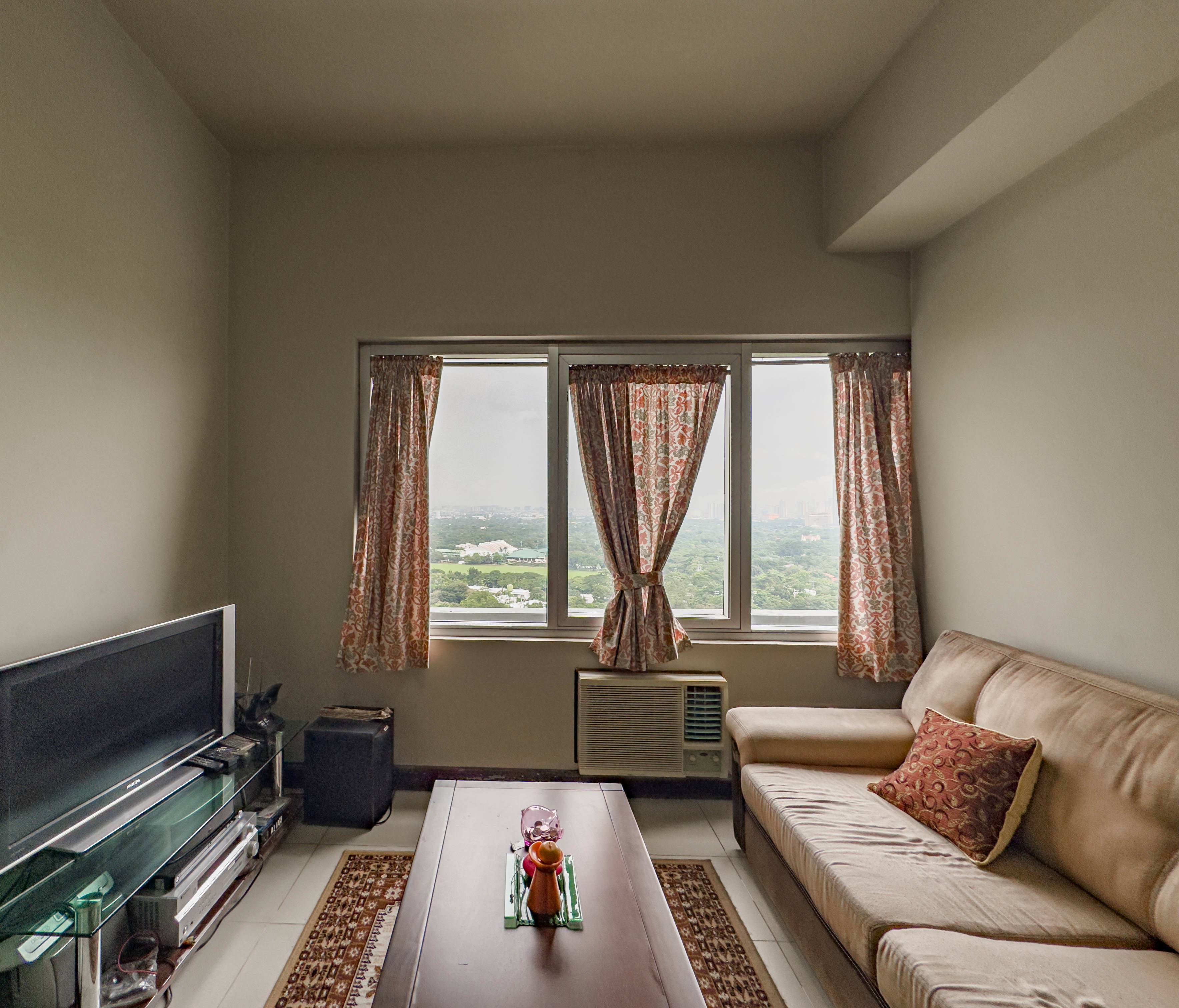 1BR in Fairways Tower, BGC