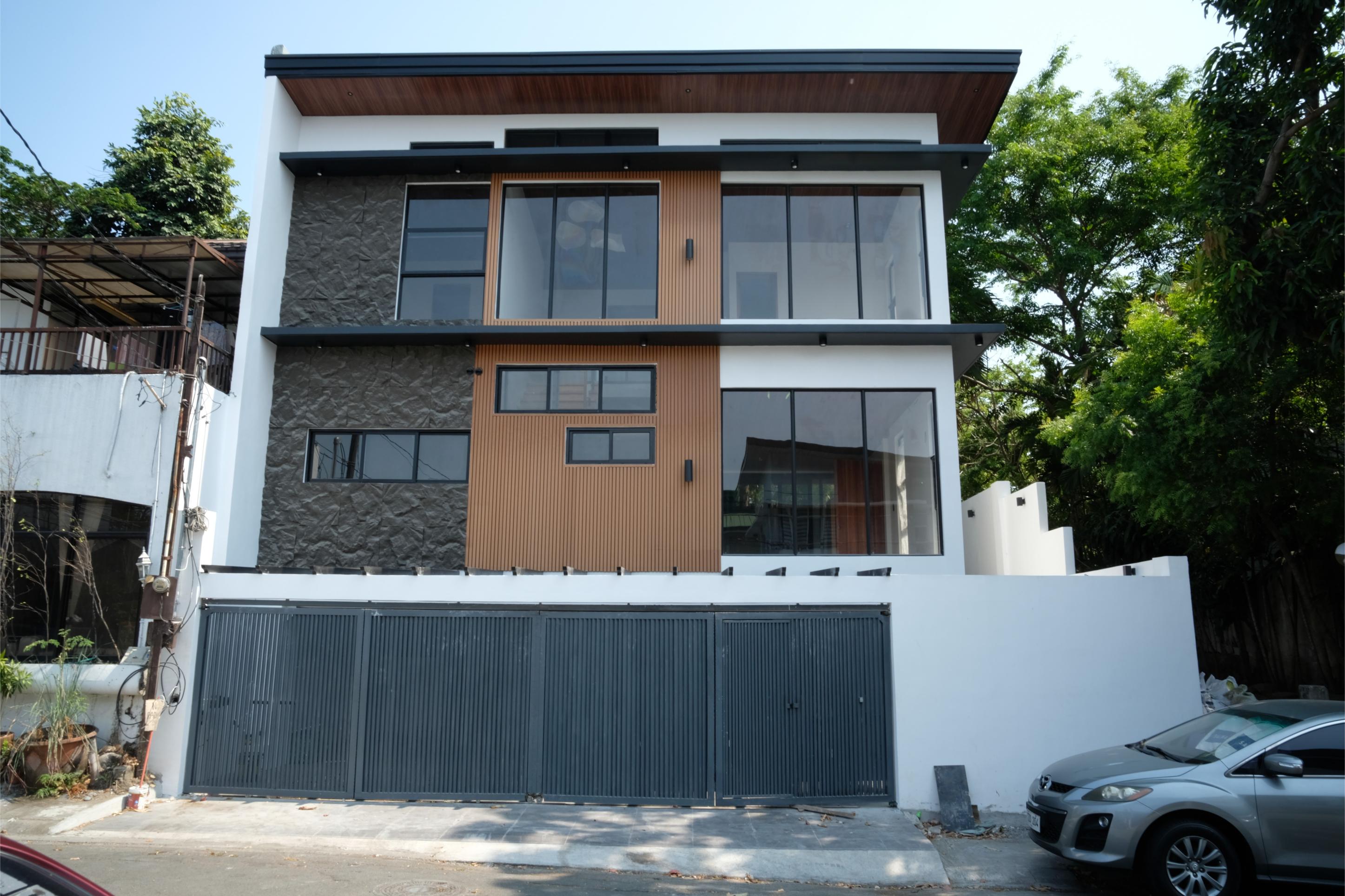 3-4BR Brand New Luxury Home in Ayala Alabang Village
