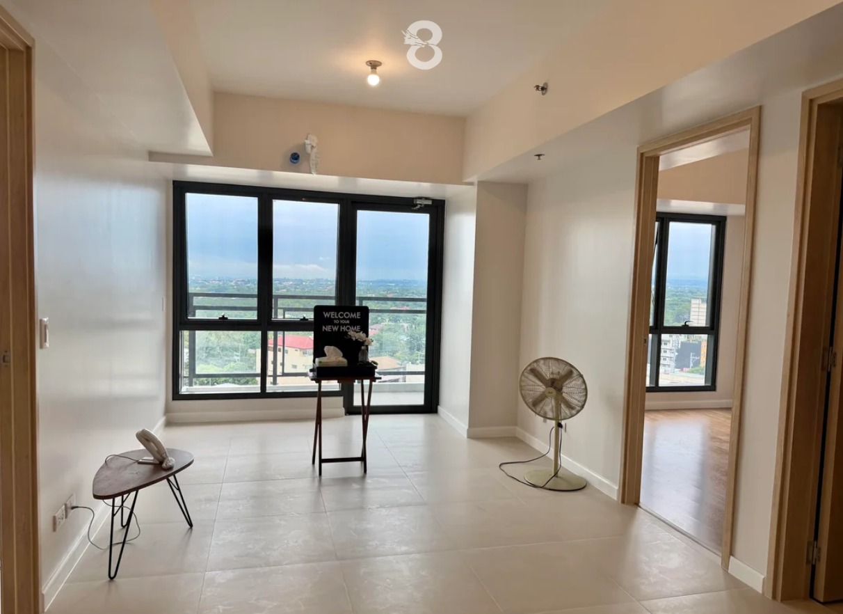 Corner 2BR in Viento Tower 3 Cerca, Alabang
