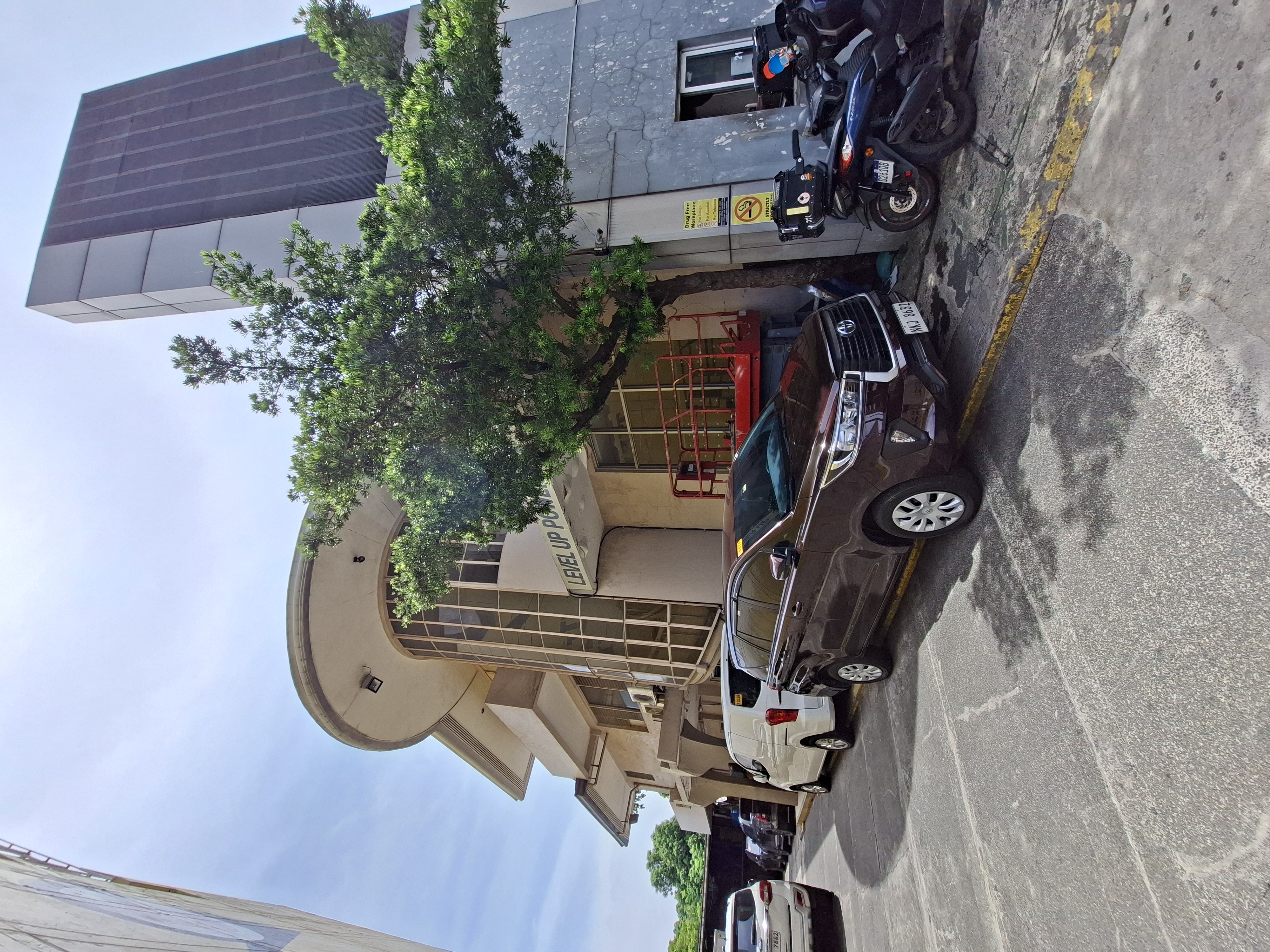 3 storey commercial bldg along ortigas avenue, mandaluyong