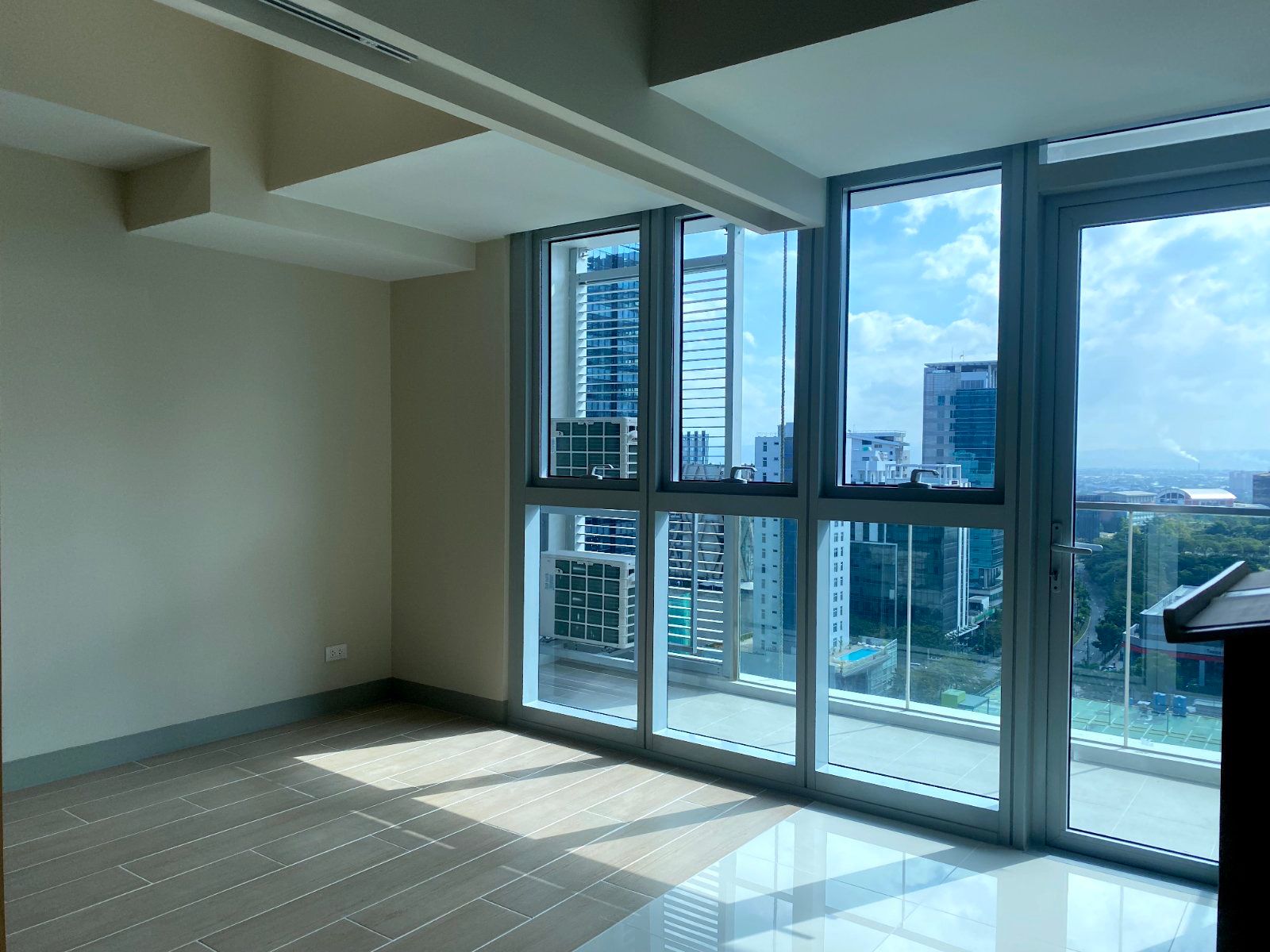 Uptown Parksuites