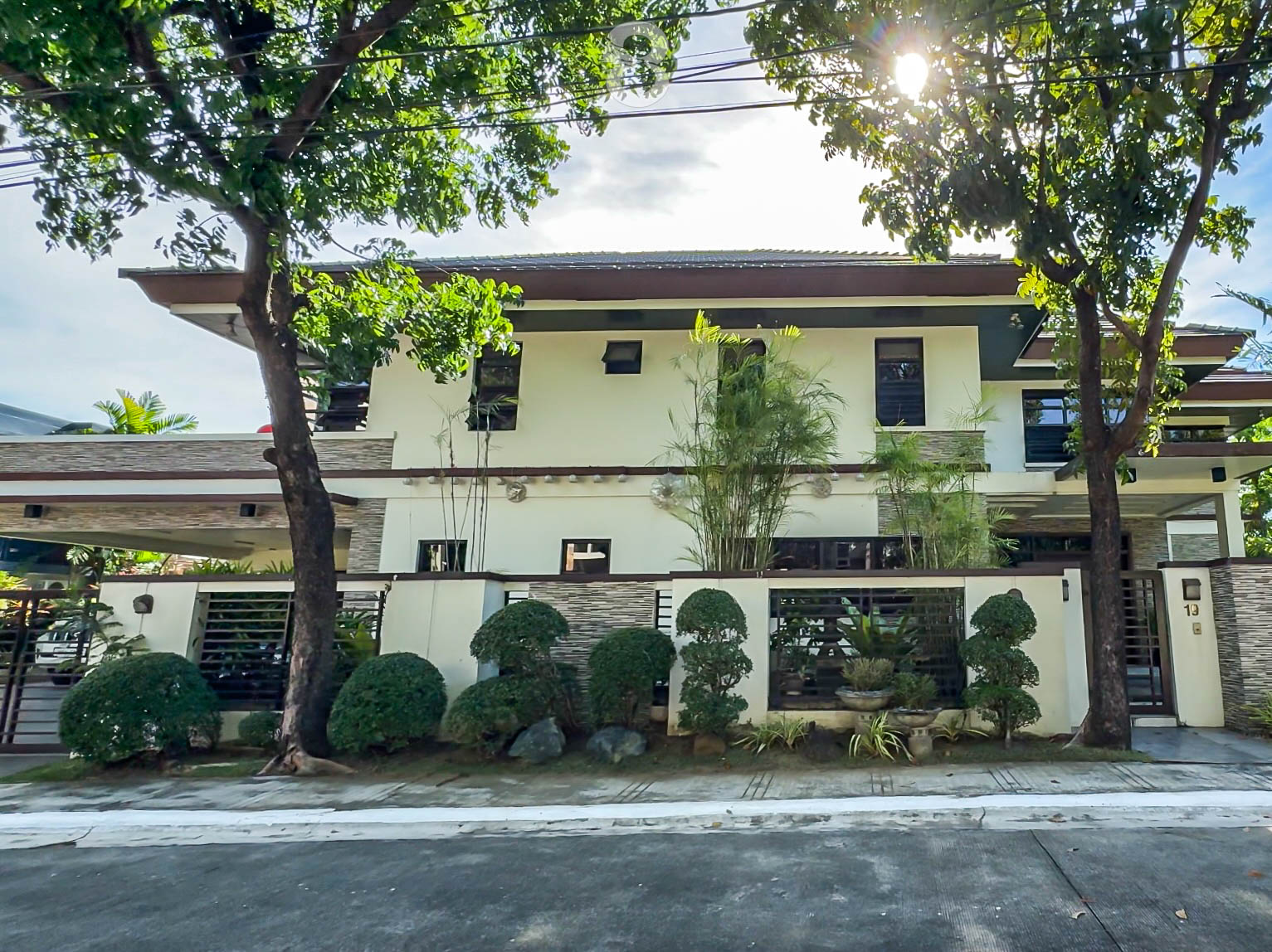 Alabang Hillsborough Village