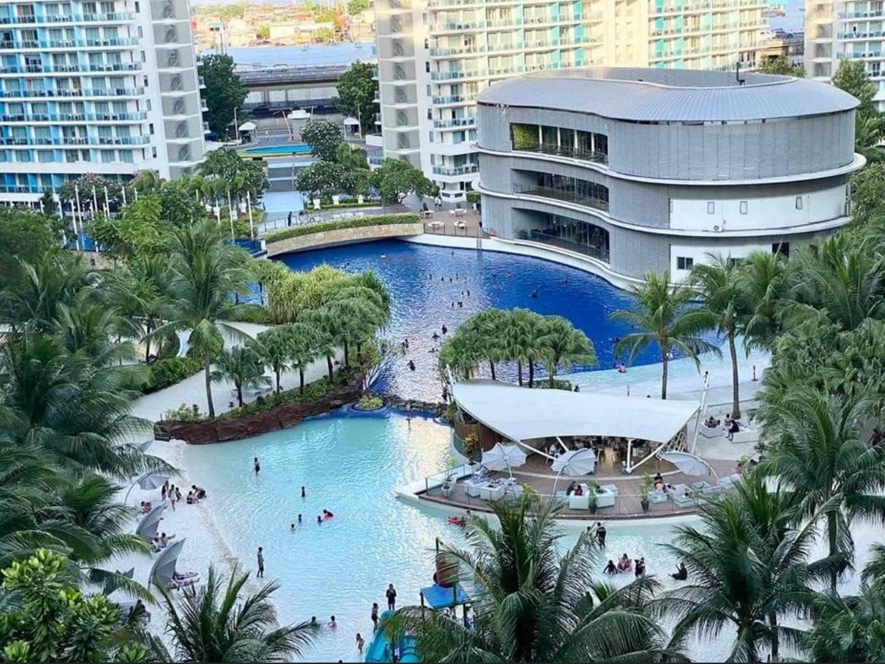 Azure Urban Resort Residences