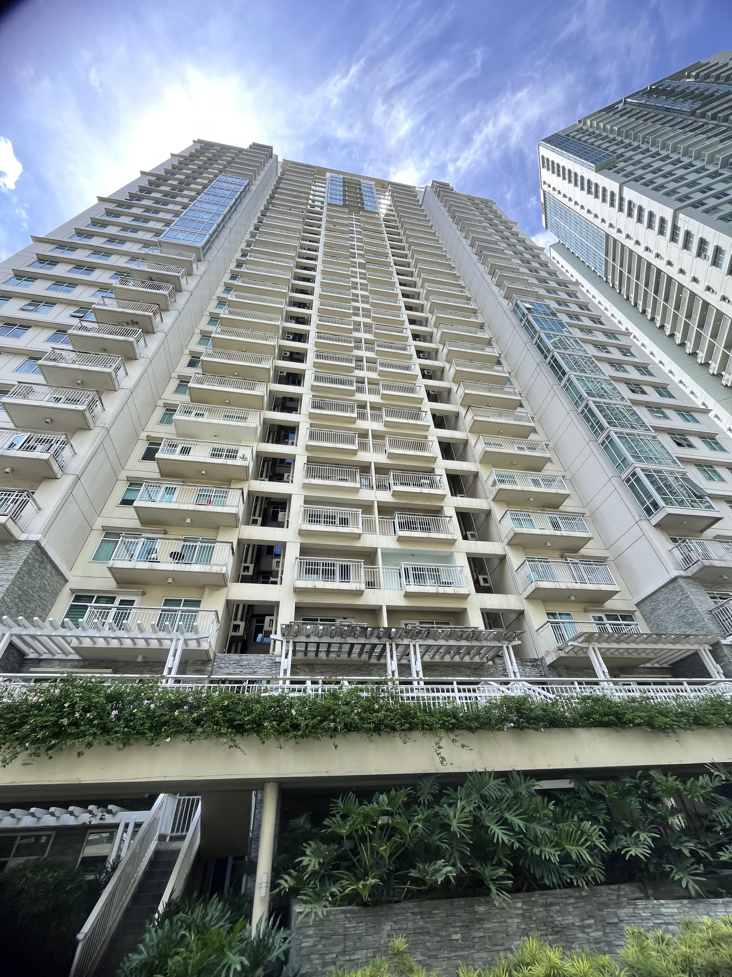 Two Serendra