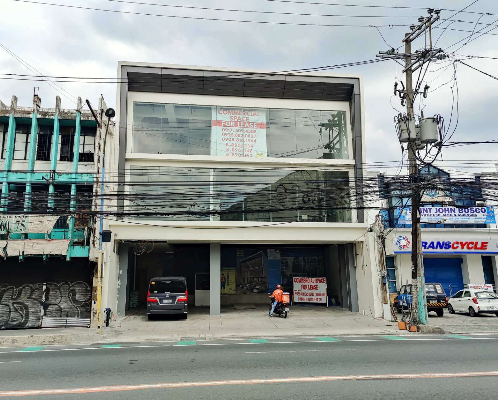 51 Shaw Boulevard