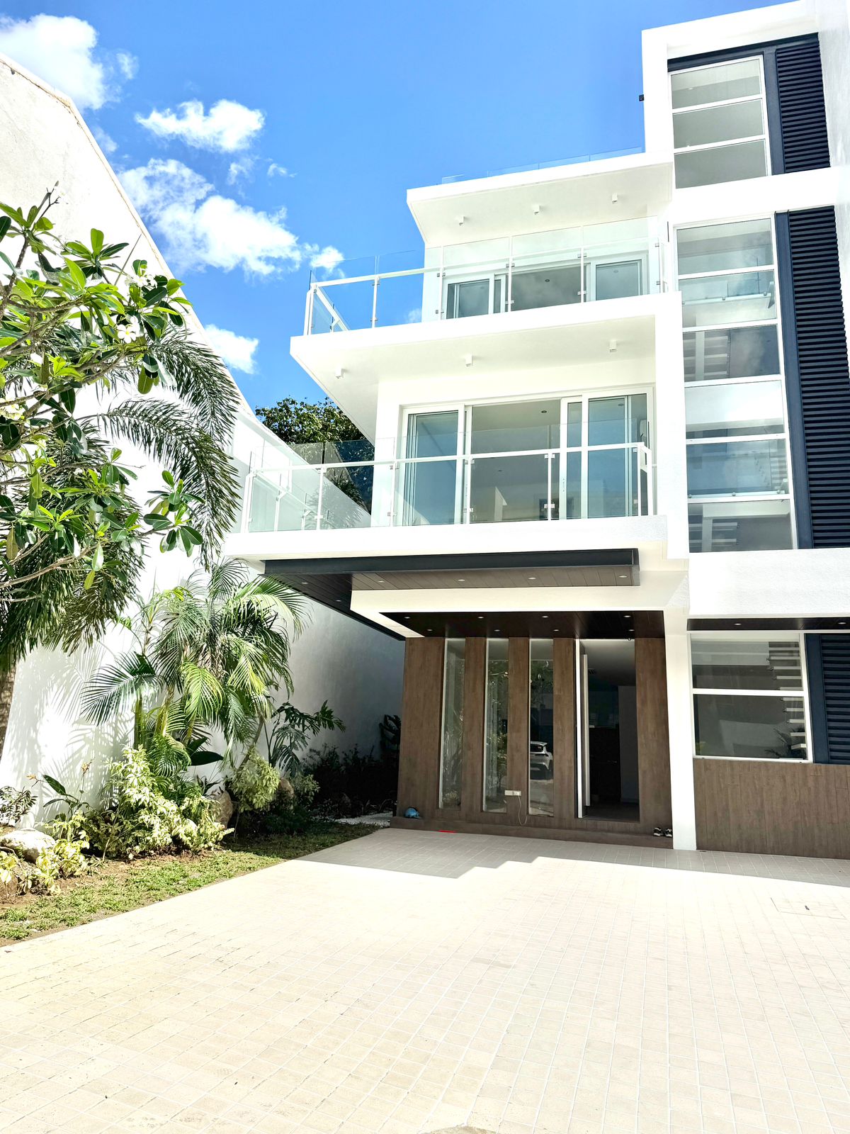 Brand New House & Lot Capitol Hills Quezon City
