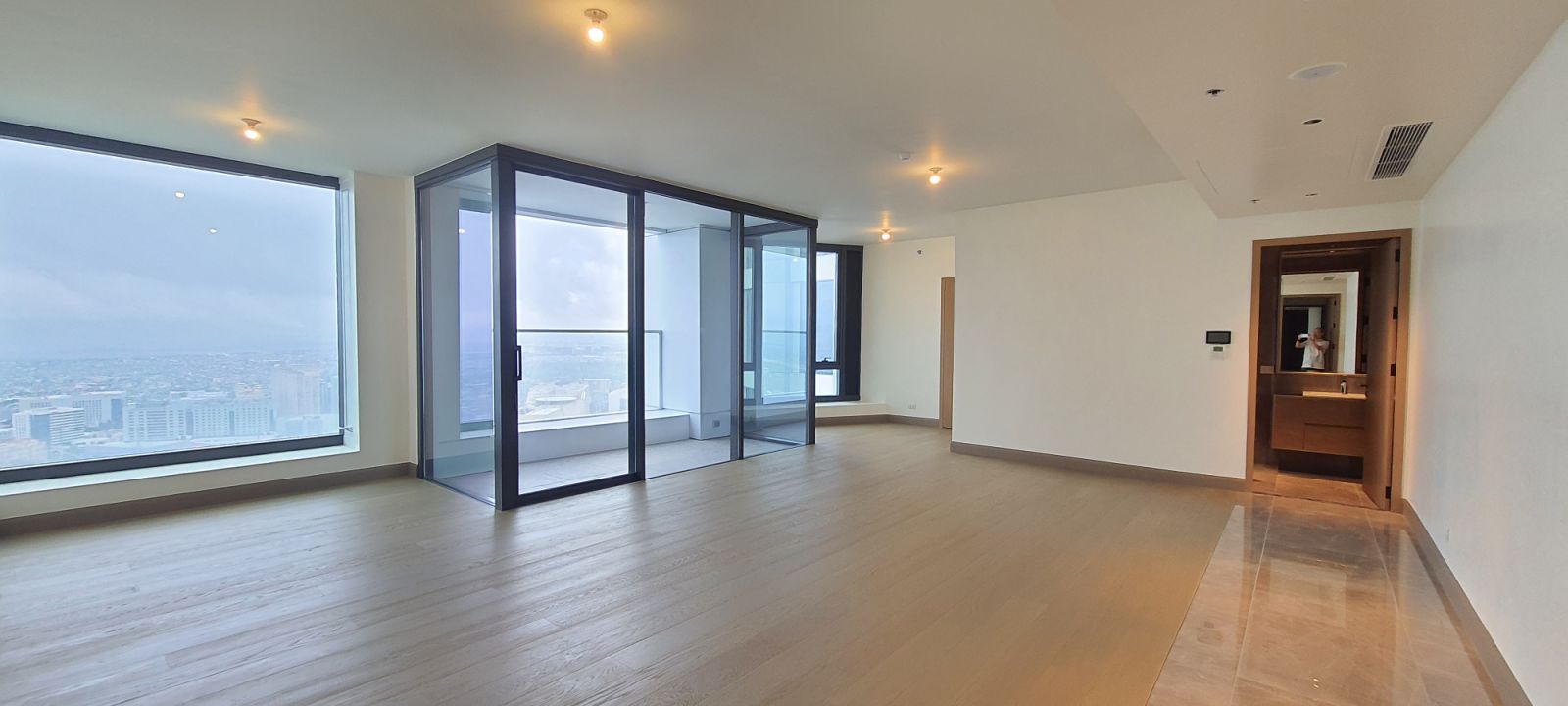 3 Bedroom Unit in Aurelia Residences - East Wing