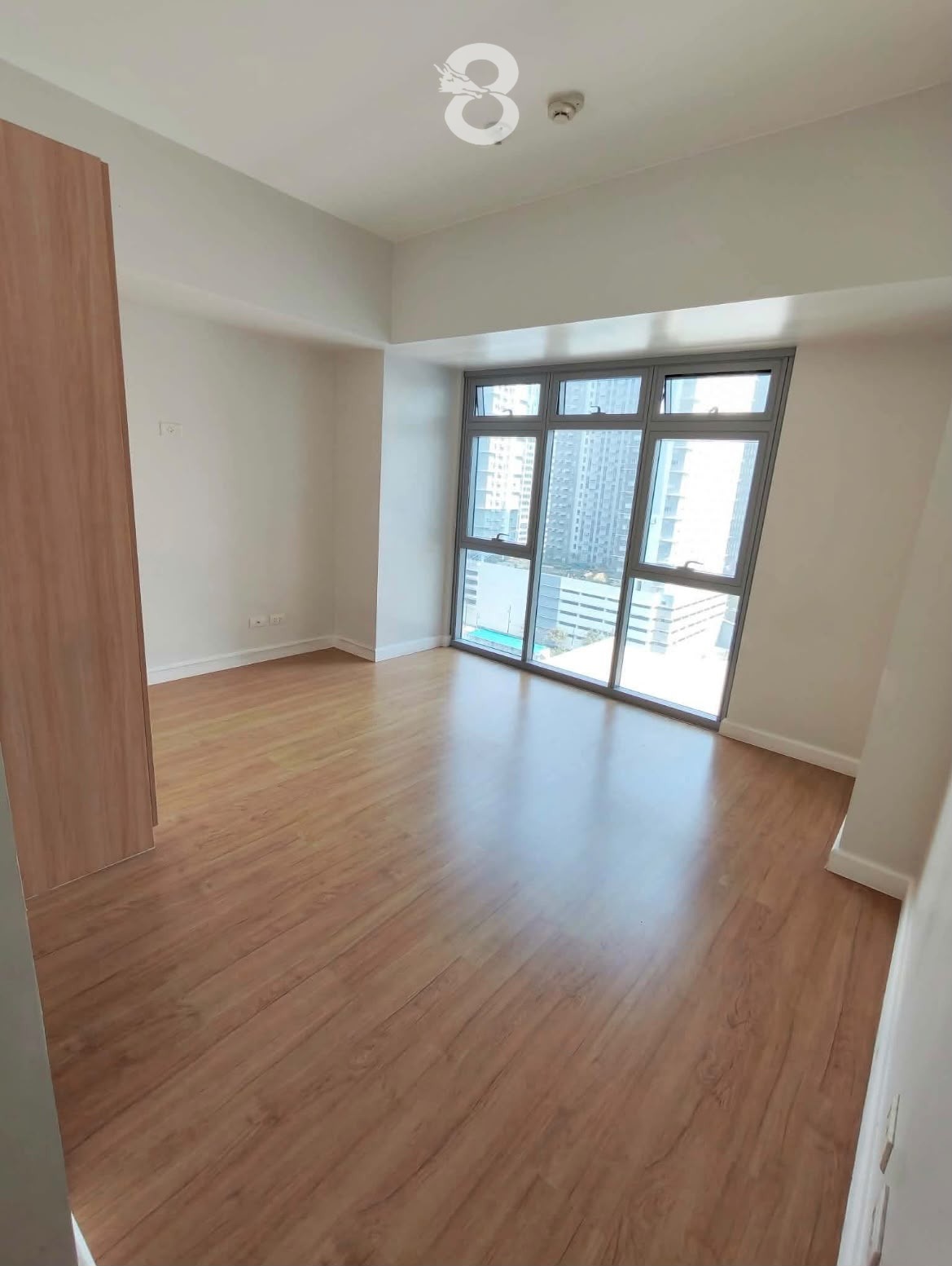 1 Bedroom in Park Triangle Residences BGC, Taguig City